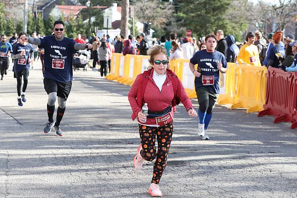 Finish5Mile_2674