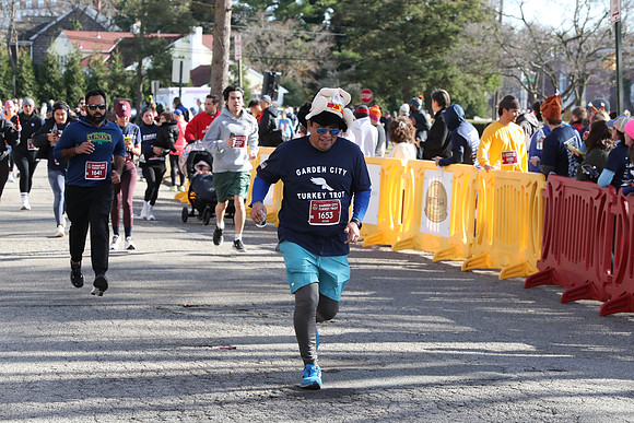 Finish5Mile_2678
