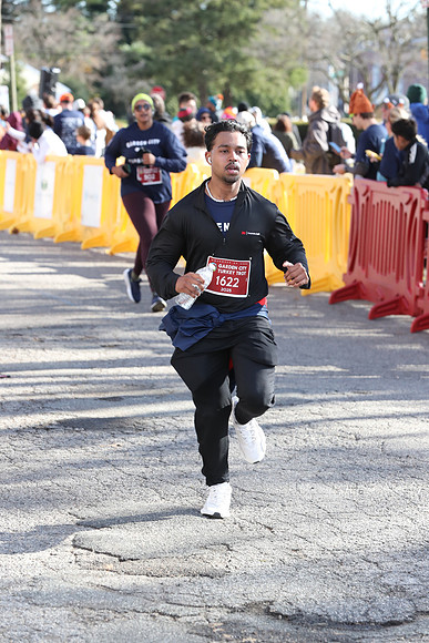 Finish5Mile_2733