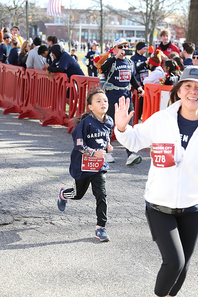 Finish5Mile_2834