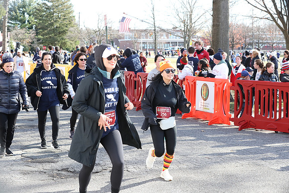 Finish5Mile_2877