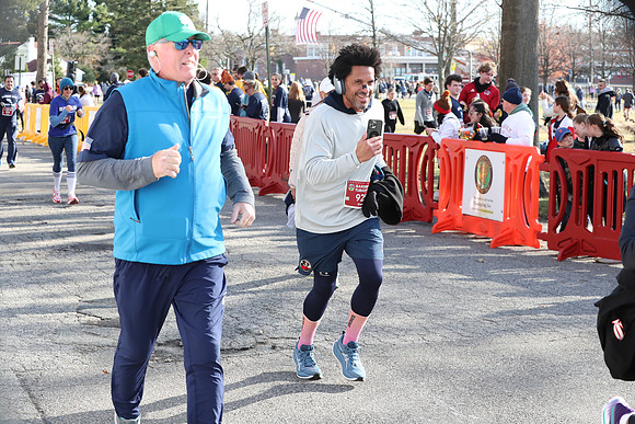 Finish5Mile_2892
