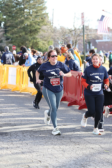 Finish5Mile_2924