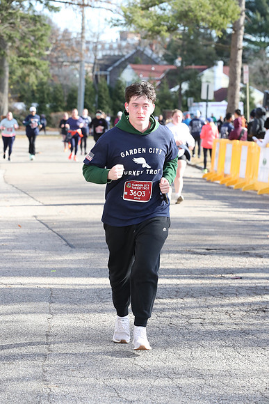 Finish5Mile_2940