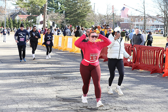 Finish5Mile_2997