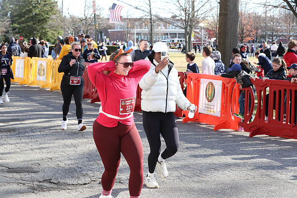 Finish5Mile_2999