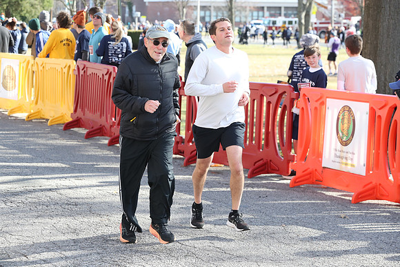 Finish5Mile_3006