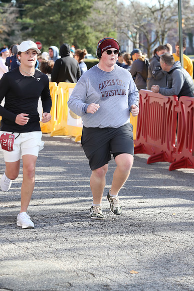Finish5Mile_3058