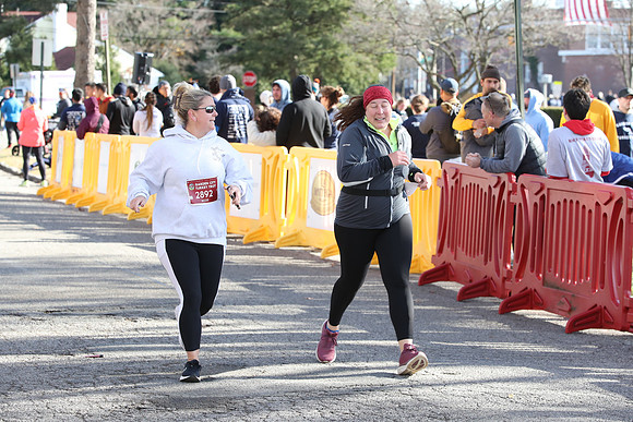 Finish5Mile_3060