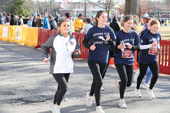 Finish5Mile_3072