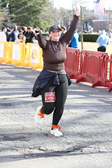 Finish5Mile_3090