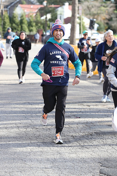 Finish5Mile_3184