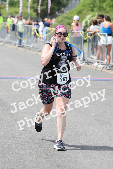 FinishHalf_2210