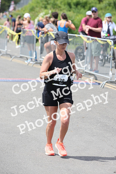 FinishHalf_2208