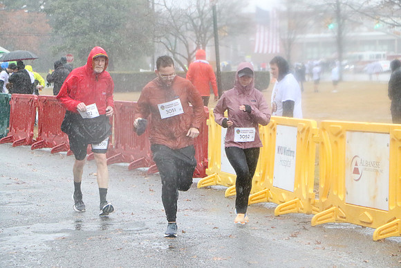 Finish5Mile_1898