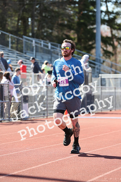 FinishHalf_0670