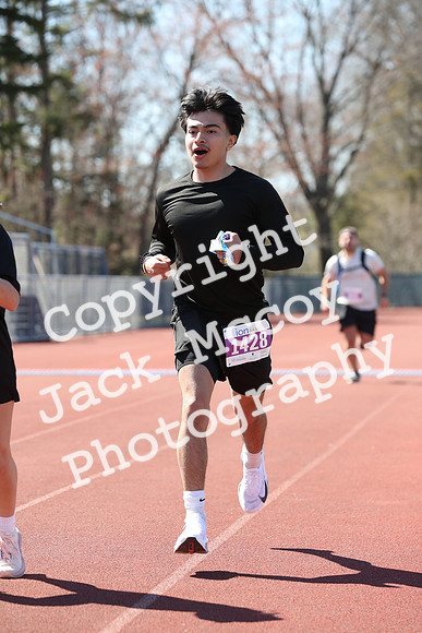 FinishHalf_0834