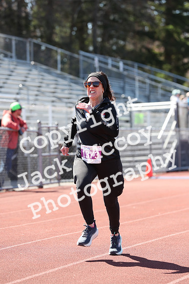 FinishHalf_0900