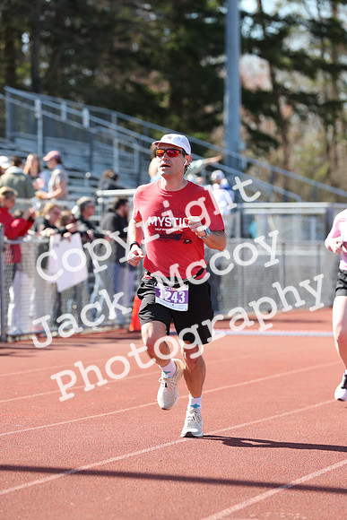 FinishHalf_0366