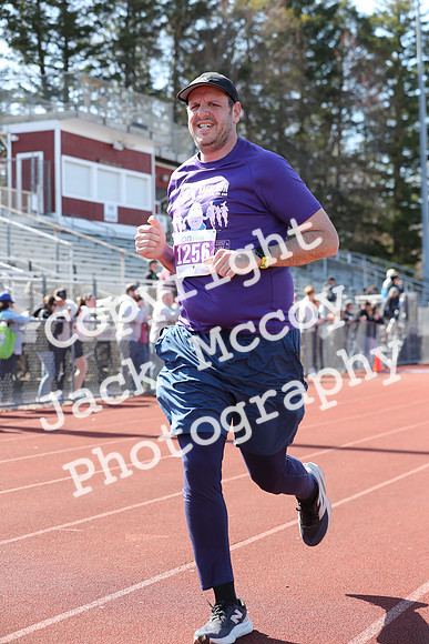 FinishHalf_0409