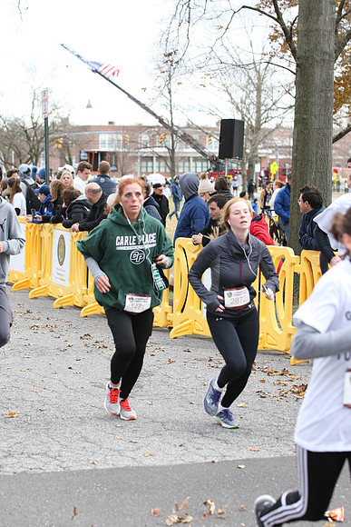 5MileFinish_1205