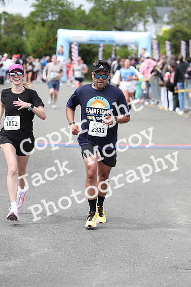 FinishHalf_1375