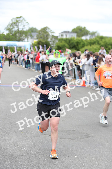 FinishHalf_1033