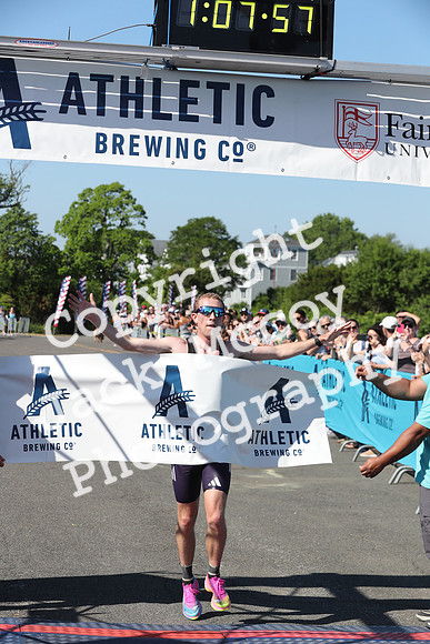 FinishHalf_0001