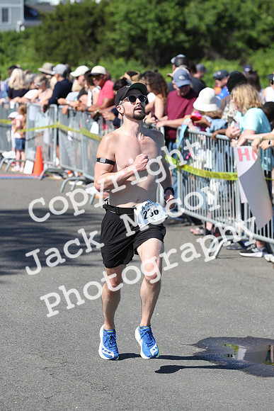 FinishHalf_0030