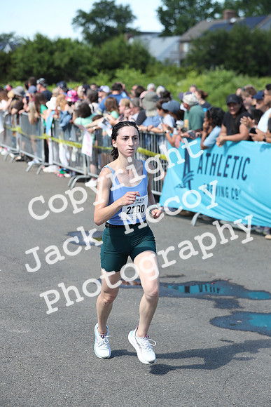 FinishHalf_0400