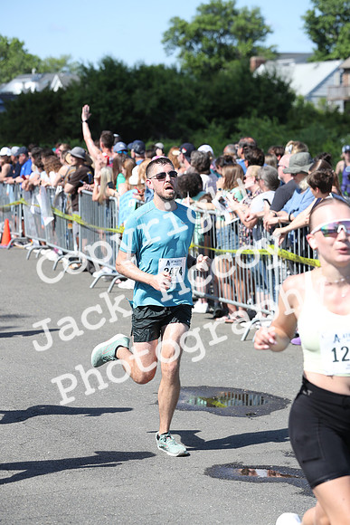 FinishHalf_0404