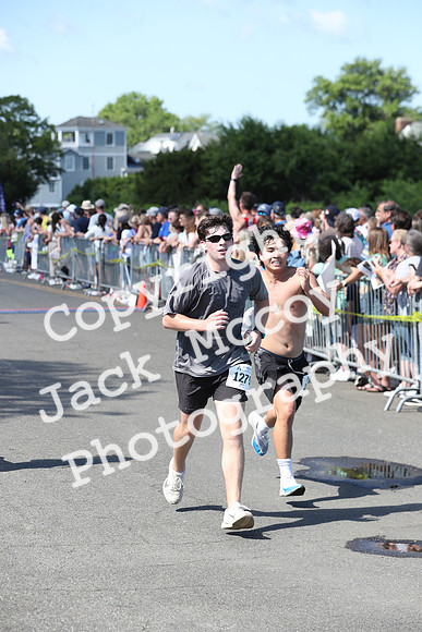 FinishHalf_0406