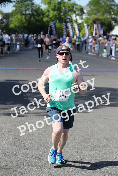 FinishHalf_0410