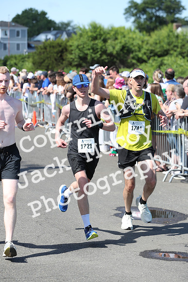 FinishHalf_0417
