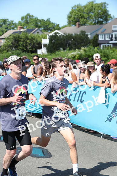 FinishHalf_0464
