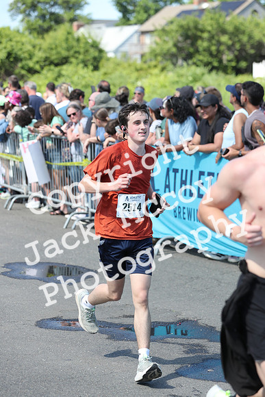 FinishHalf_0500