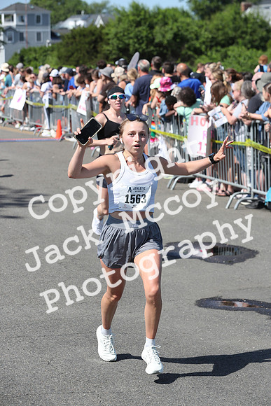 FinishHalf_0551