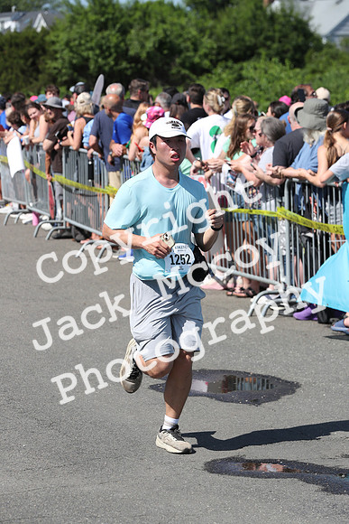 FinishHalf_0559