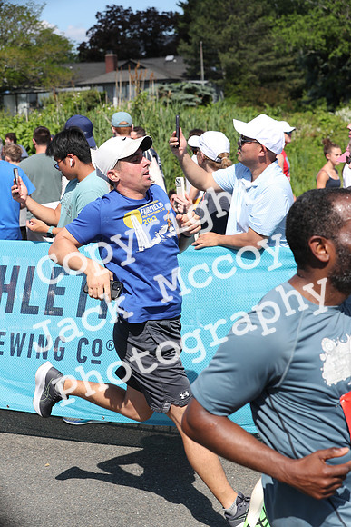 FinishHalf_0558