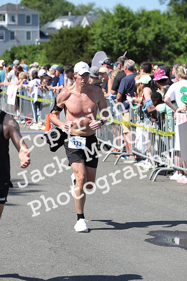 FinishHalf_0574