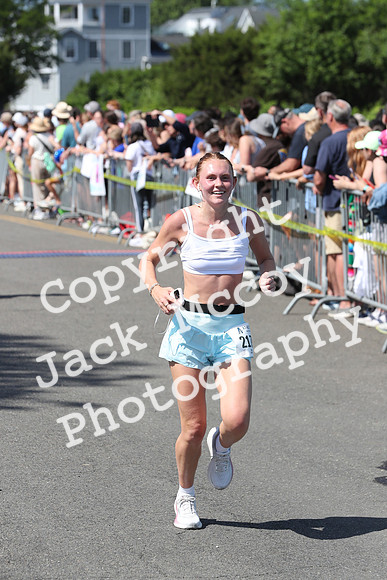 FinishHalf_0592