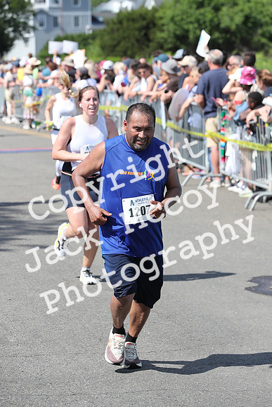 FinishHalf_0724
