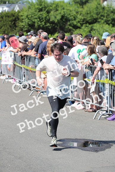 FinishHalf_0600