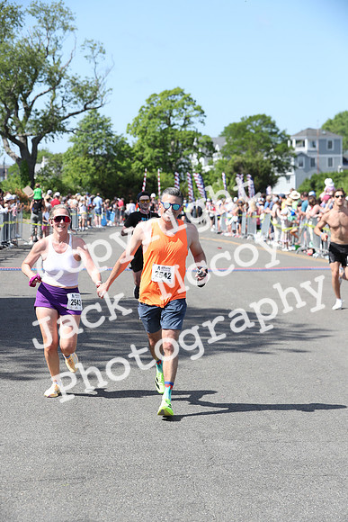 FinishHalf_0753