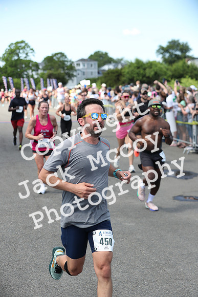 FinishHalf_0806