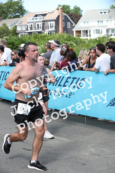 FinishHalf_0807