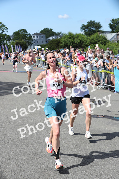 FinishHalf_0819