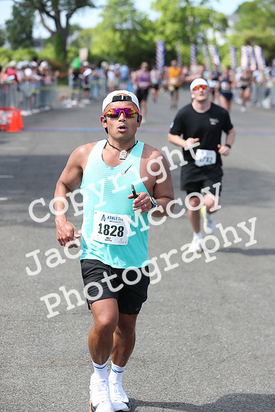 FinishHalf_0830