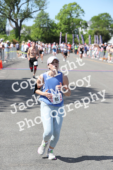 FinishHalf_1126