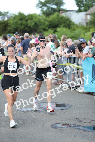 FinishHalf_0935